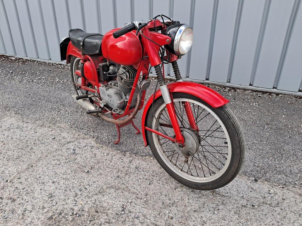 LAVERDA Sport Lusso Corsa 100cc - 1956 LesAnciennes.com
