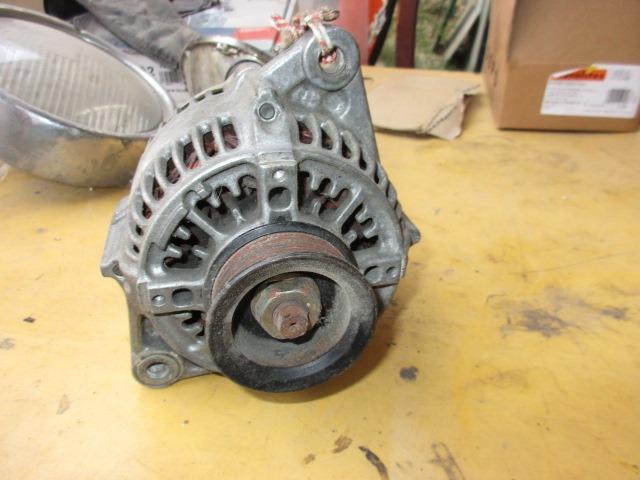 Alternateur pour Ferrari 348 LesAnciennes.com