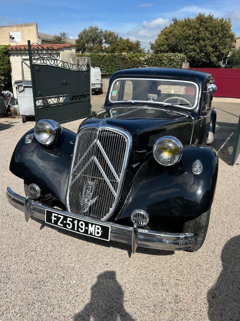 CITROEN Traction 15/6 D - 1952 LesAnciennes.com