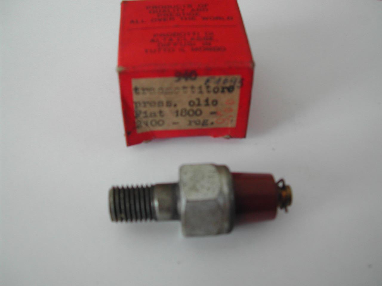 Sonde FIAT 1800 LesAnciennes.com