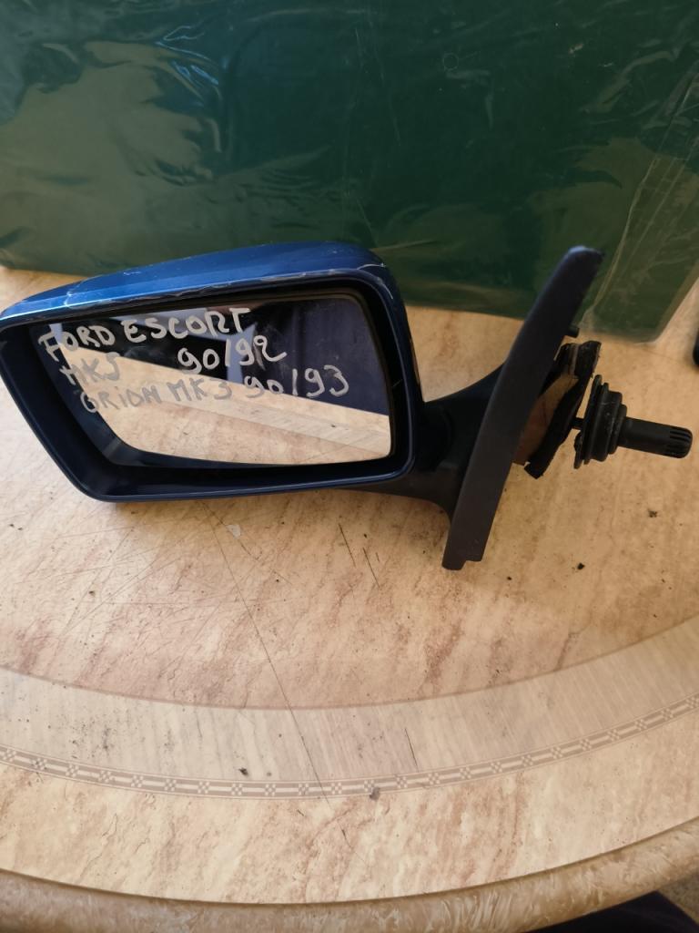Rétroviseur FORD Escort Mk5 LesAnciennes.com