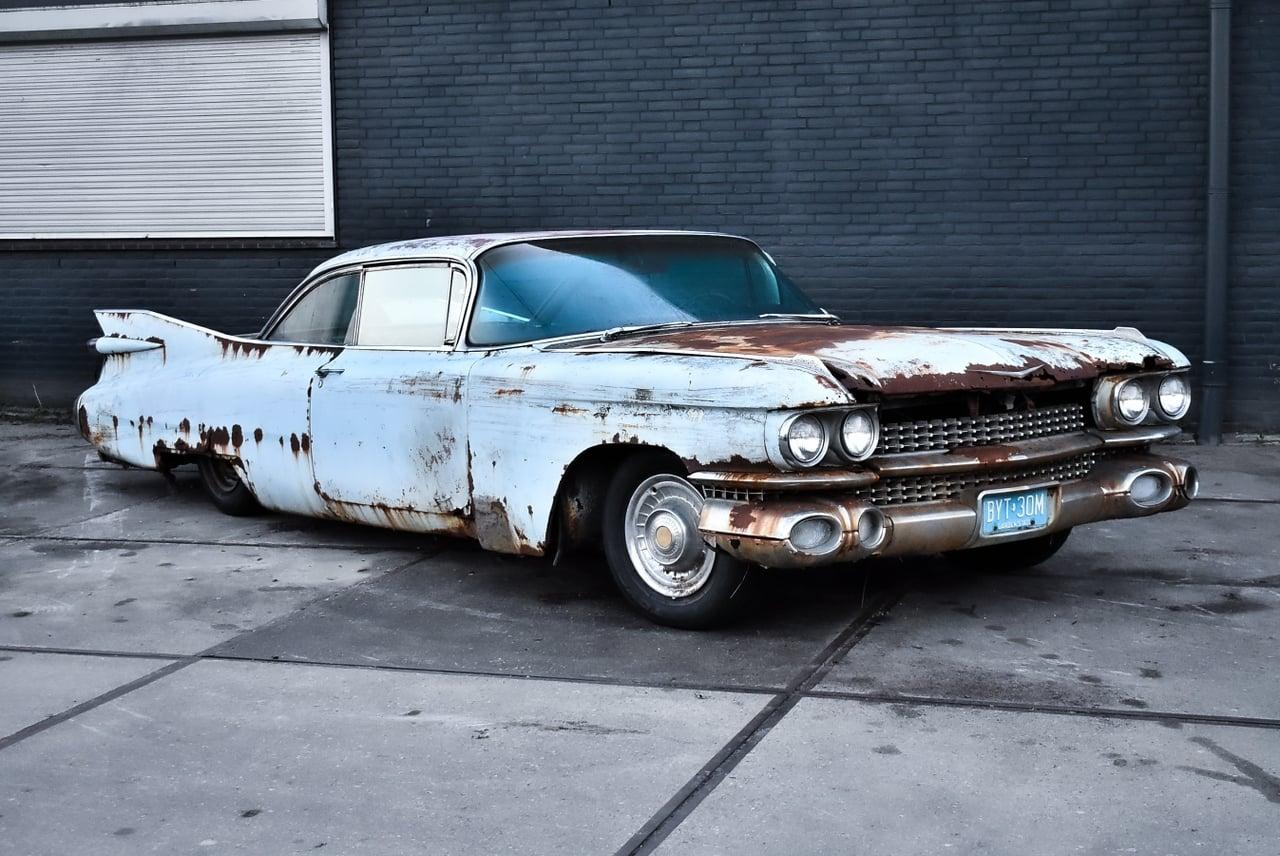 1959 Cadillac Coupe de Ville 390CI V8 LesAnciennes.com