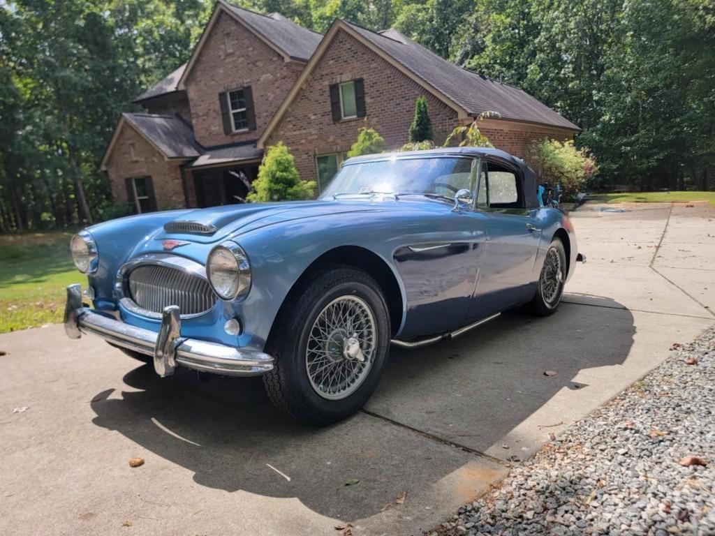 AUSTIN HEALEY 3000 BJ8 MK 3 - 1964 LesAnciennes.com