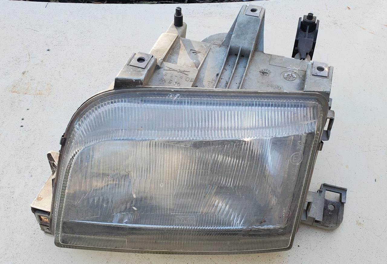 Phare avant gauche VALEO pour CLIO 1 phases 1 et 2 LesAnciennes.com
