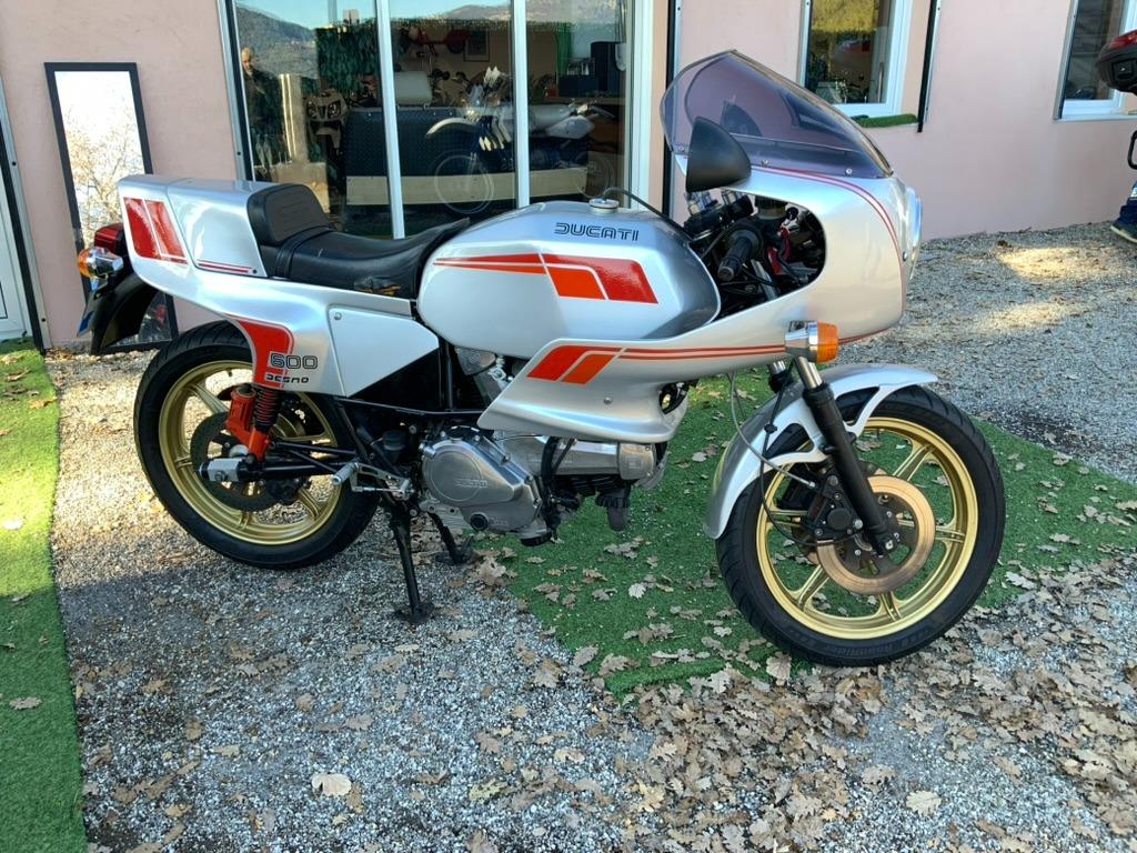 DUCATI 600 PANTAH SL 600 - 1983 LesAnciennes.com