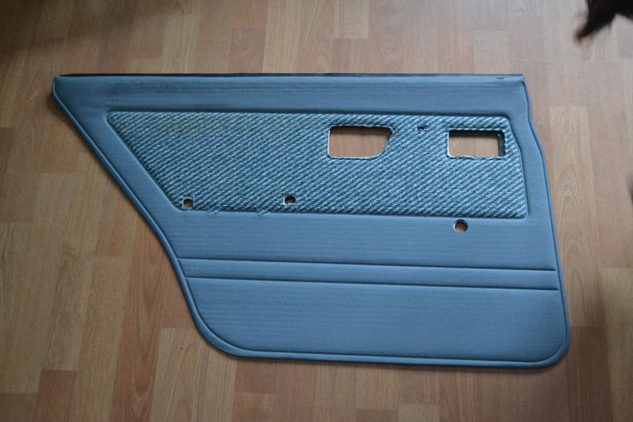 Panneau porte AR G PEUGEOT 305 phase 1, neuf LesAnciennes.com