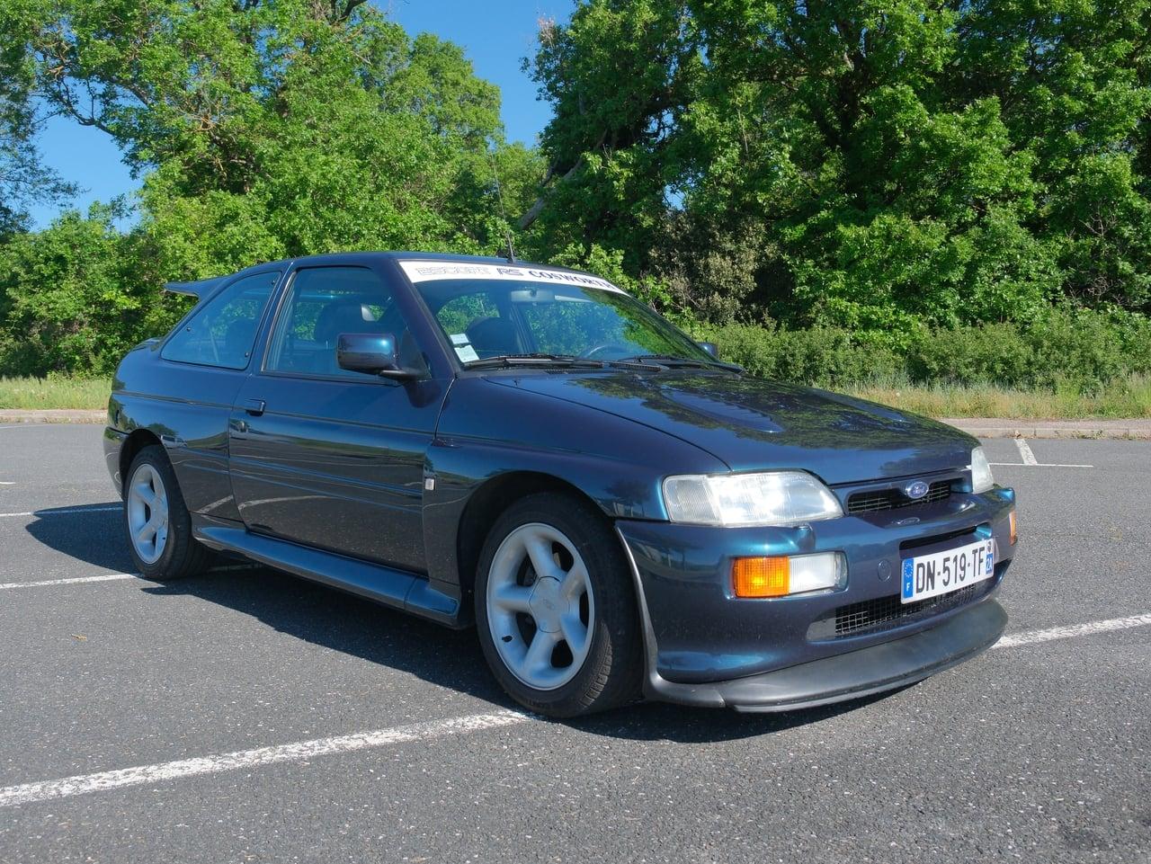 1994 Ford Escort RS Cosworth Lux LesAnciennes.com