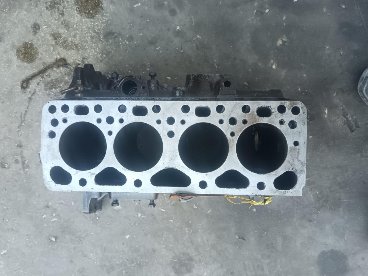 Bloc moteur Fiat 1100d LesAnciennes.com