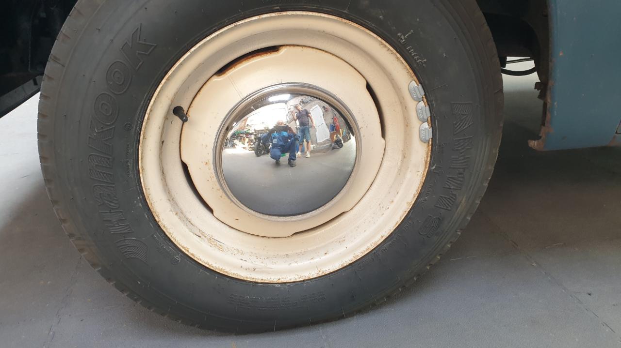 Recherche pièces RENAULT Colorale R2090 LesAnciennes.com