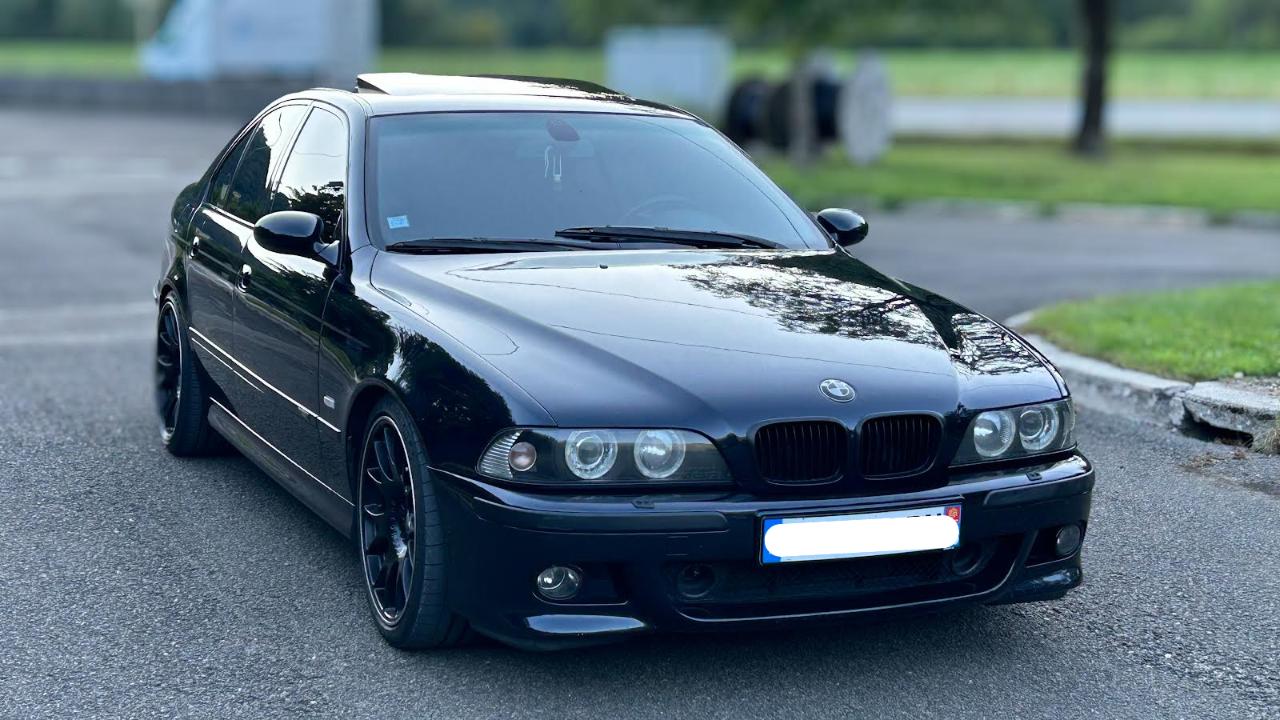 BMW M5 e39 - 1999 LesAnciennes.com
