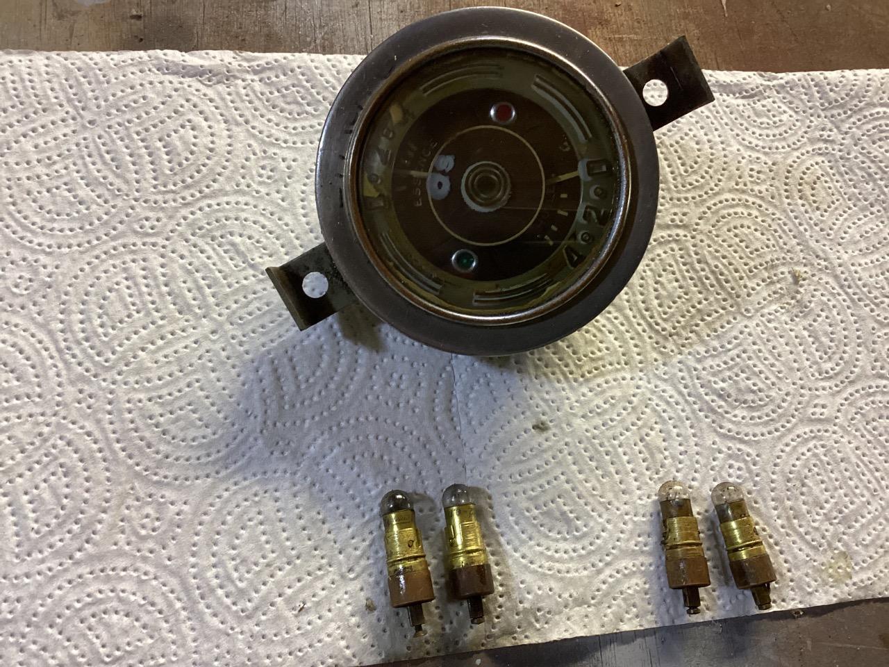 Compteur SIMCA 6 LesAnciennes.com