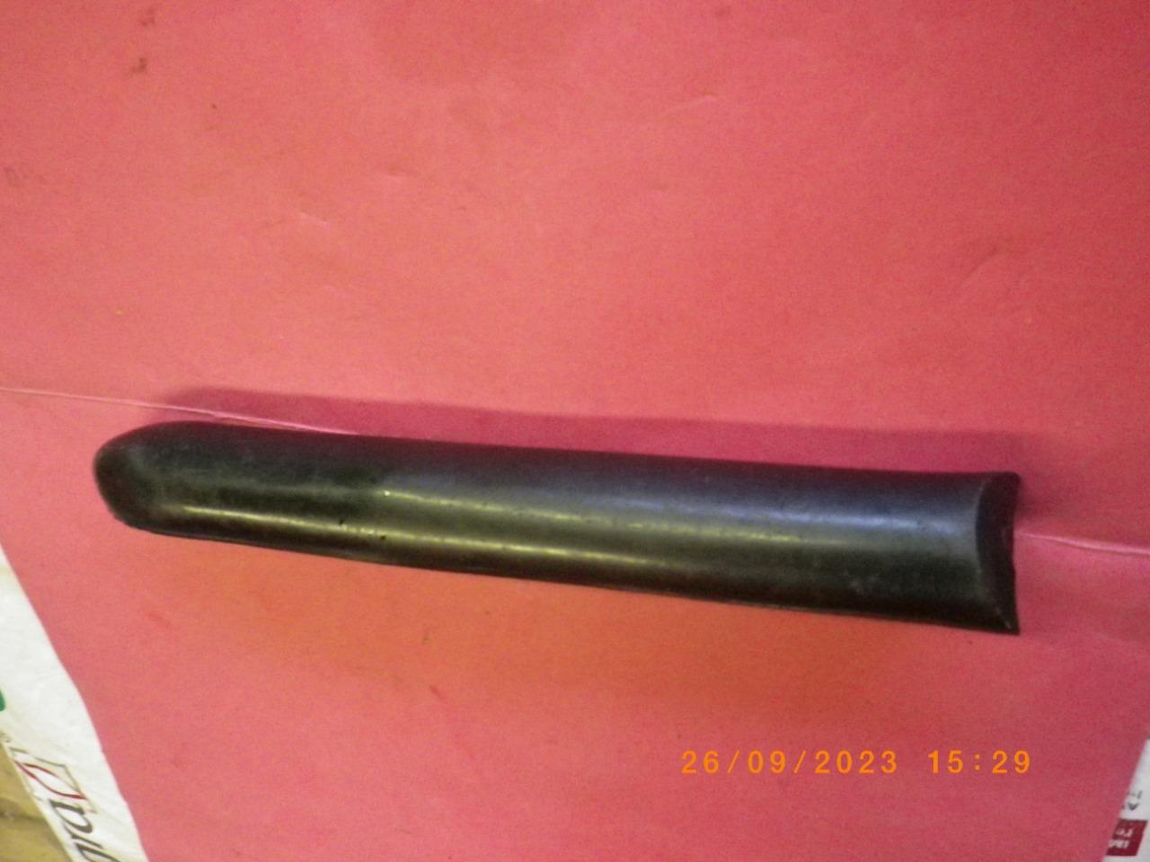 CITROEN 2CV 1 caoutchouc butoir LesAnciennes.com