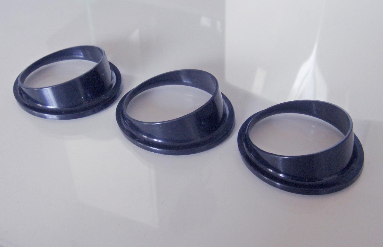 3 Entretoises orientables pour cadrans de 52 mm LesAnciennes.com