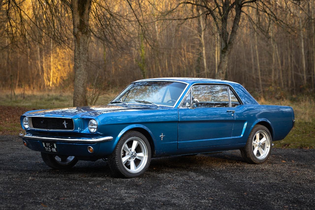 FORD Mustang coupé 289ci - 1966 LesAnciennes.com