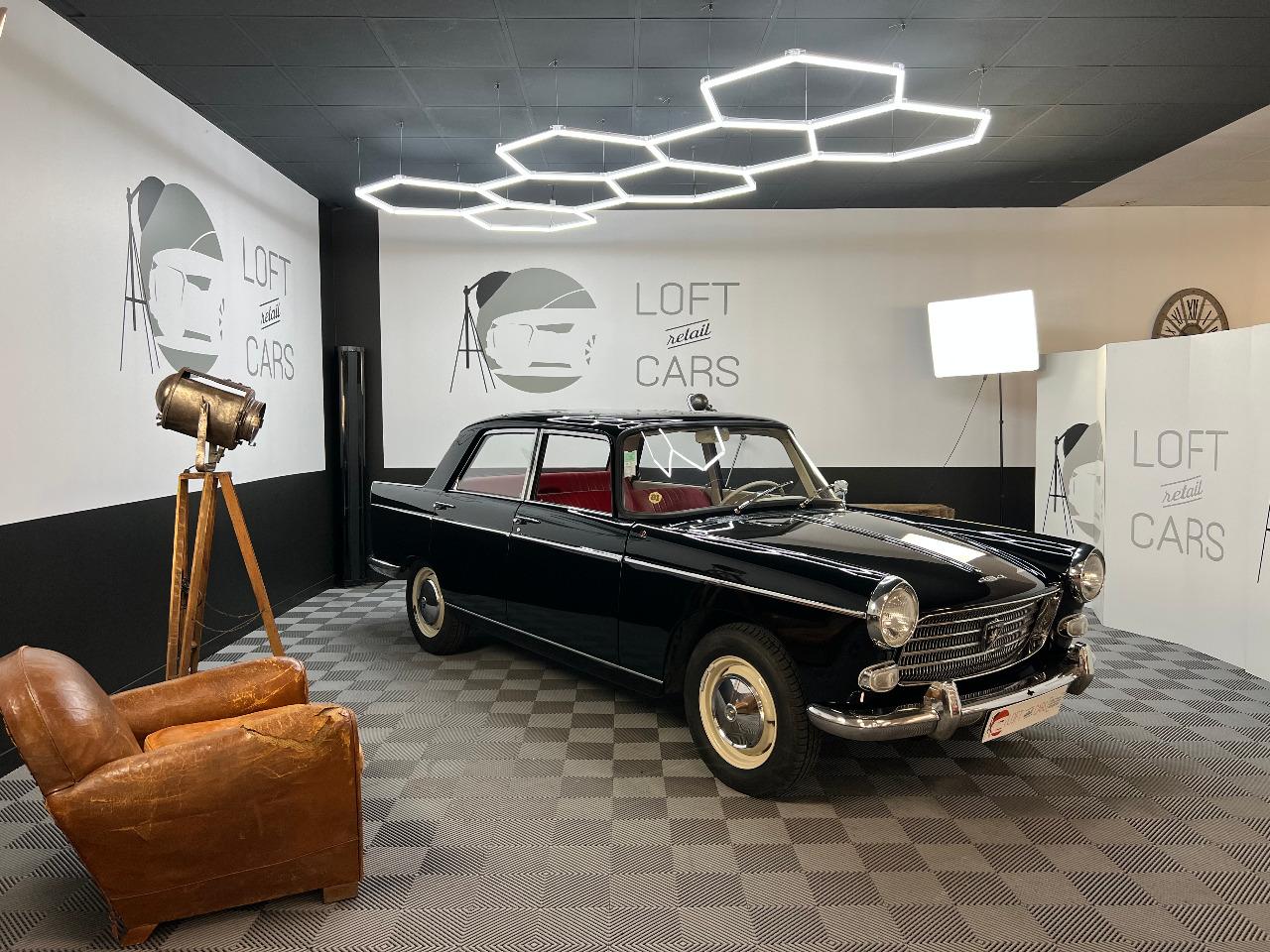 PEUGEOT 404 BERLINE - 1960 LesAnciennes.com