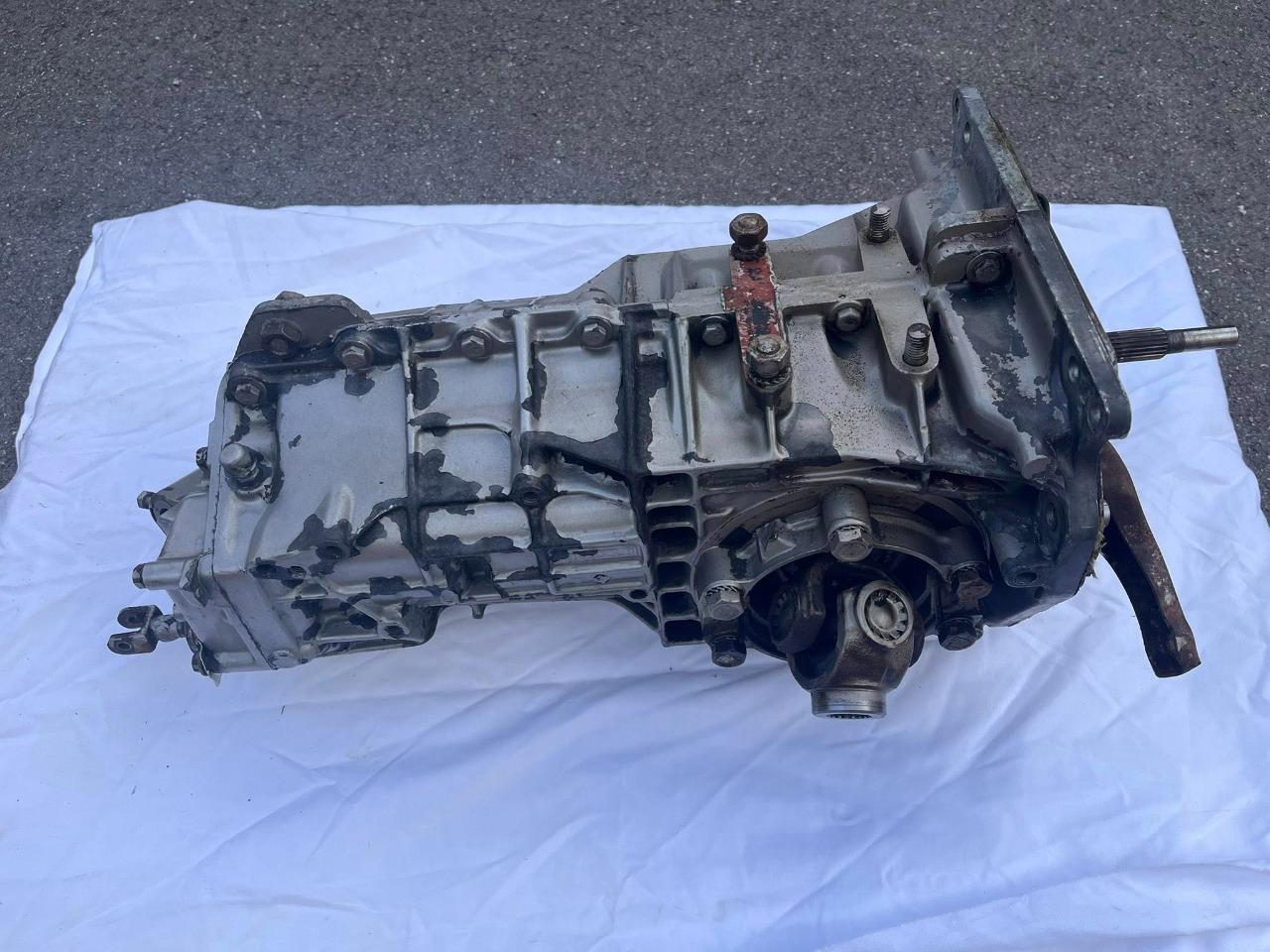 Pièces RENAULT Dauphine 1094/1095 LesAnciennes.com