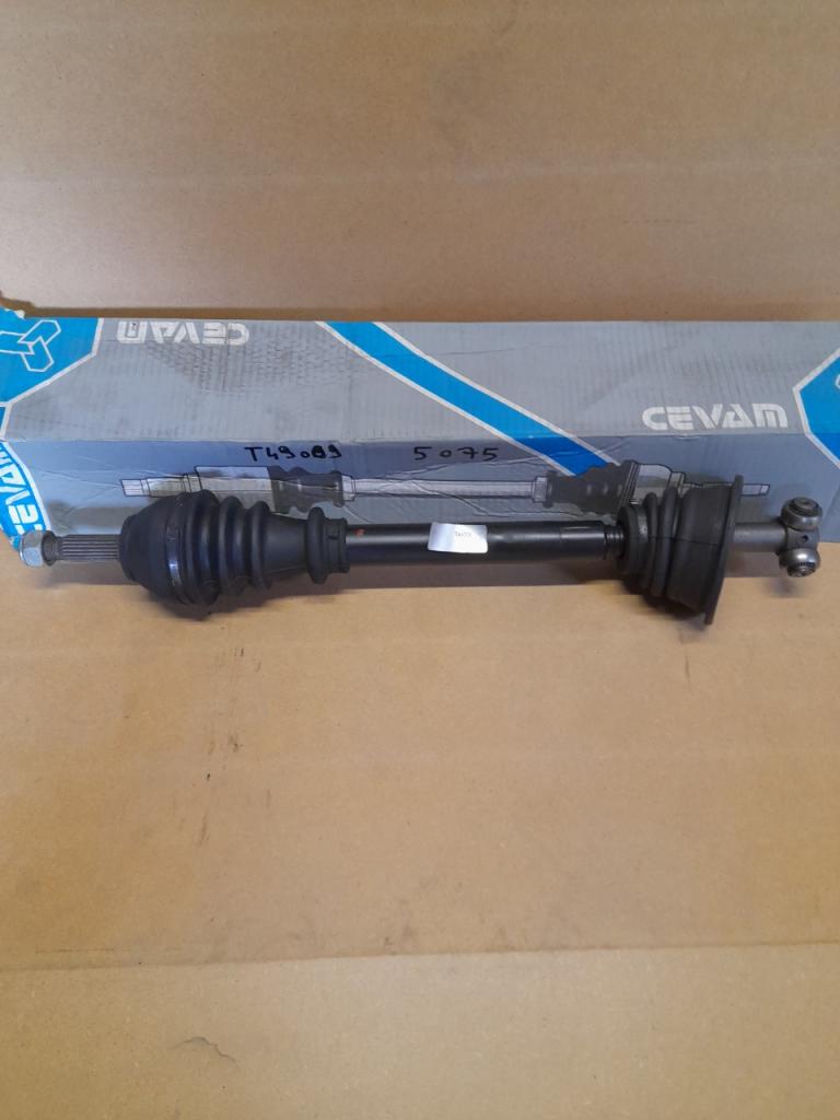Cardan gauche Renault 11 R9 CEVAM 5075 T49009 LesAnciennes.com