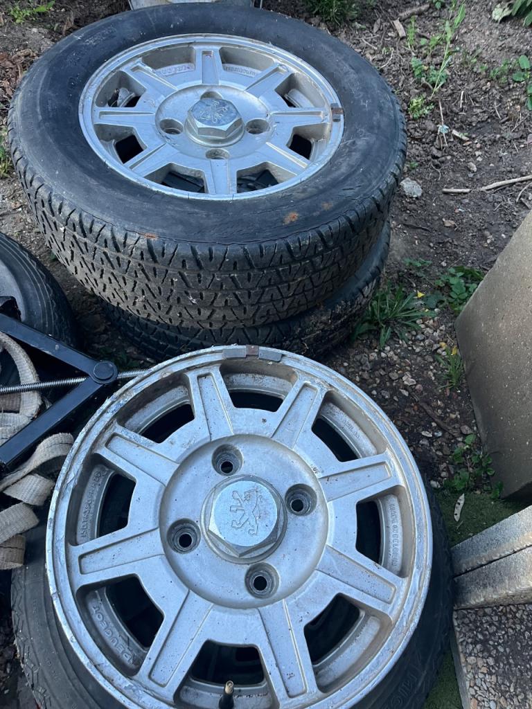 Pièces PEUGEOT 504 LesAnciennes.com