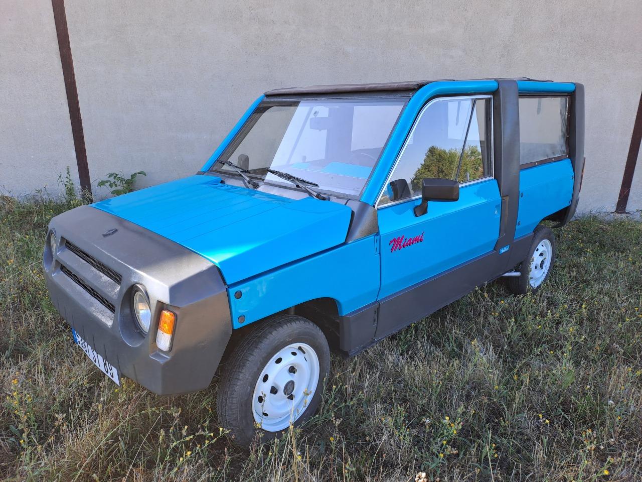 RENAULT 4L (R4L) - 1985 LesAnciennes.com