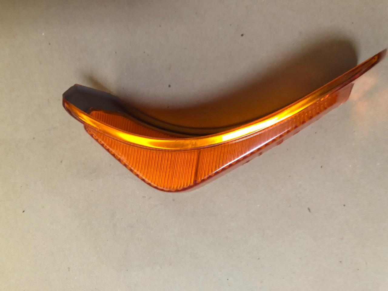 Cabochon OPEL Rekord Divers LesAnciennes.com