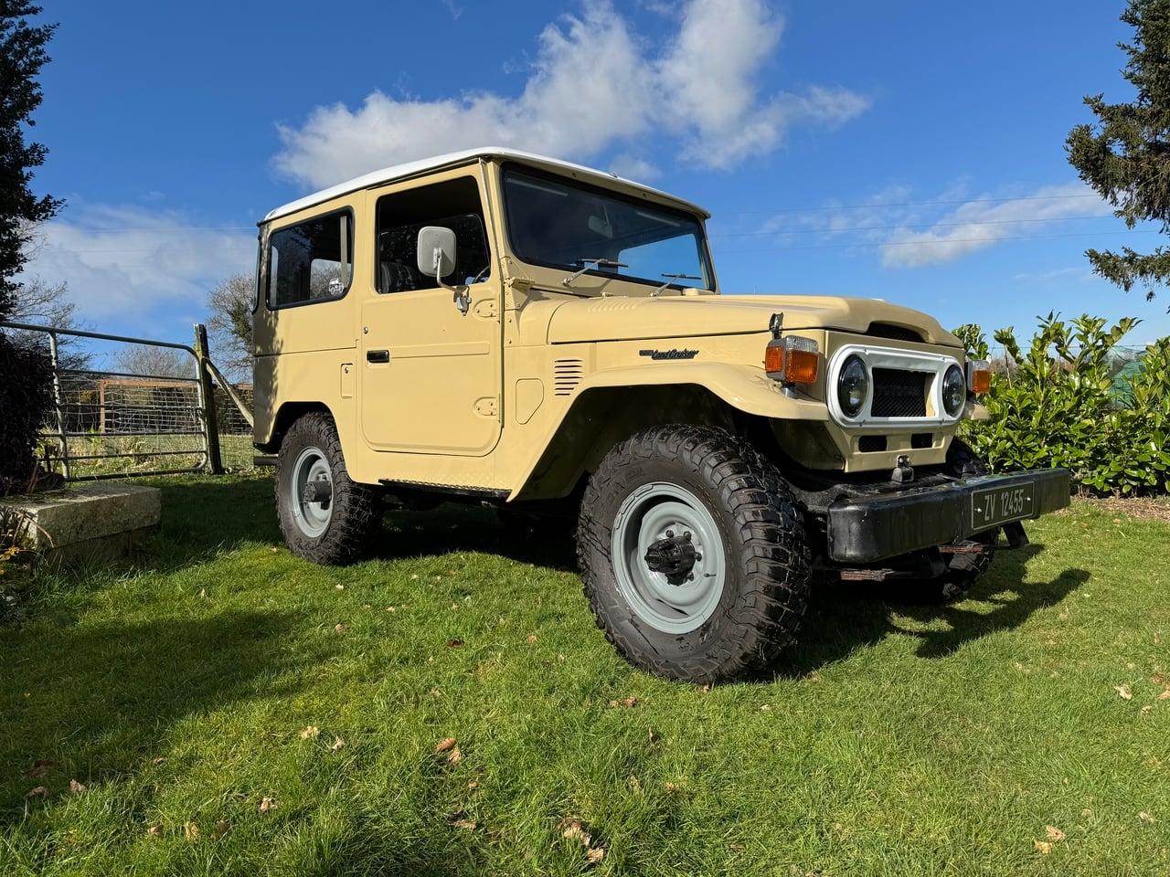 1976 Toyota Land Cruiser FJ40 LesAnciennes.com
