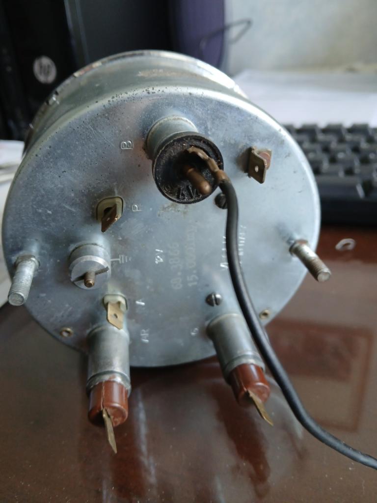 Compte-tours MODÈLES ANCIENS Tableau de bord LesAnciennes.com