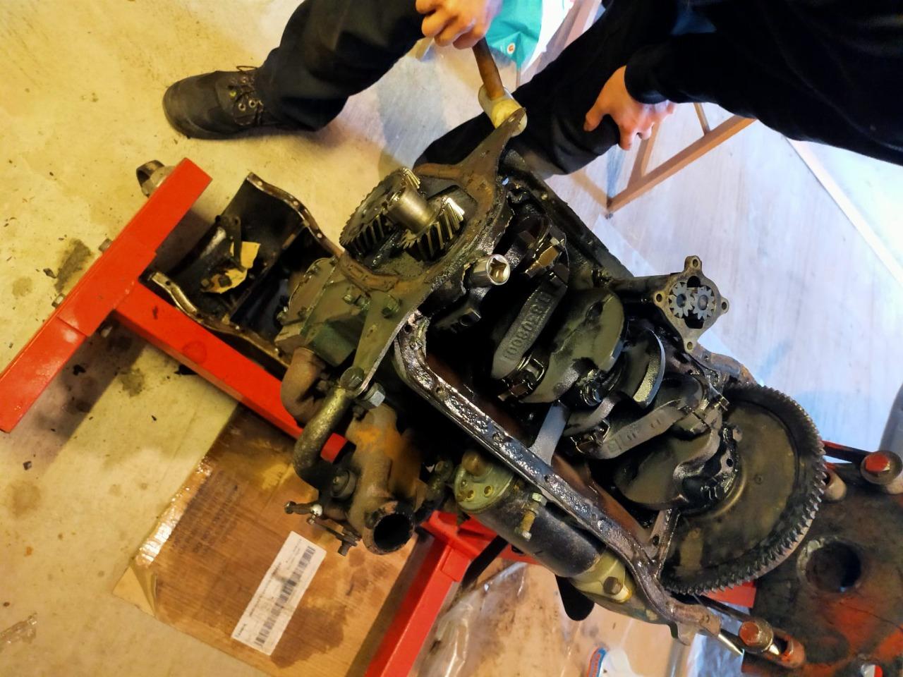 Moteur 4cv LesAnciennes.com