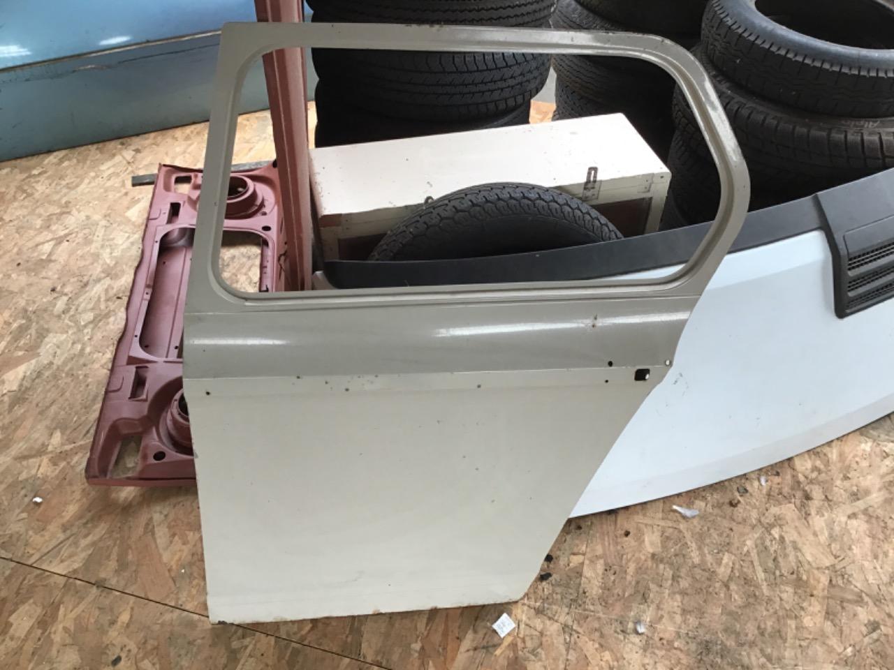 PORTE ARRIÈRE GAUCHE CITROEN Dyane LesAnciennes.com