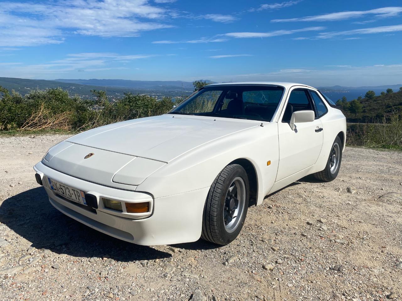 PORSCHE 944 Série 1 - 1982 LesAnciennes.com