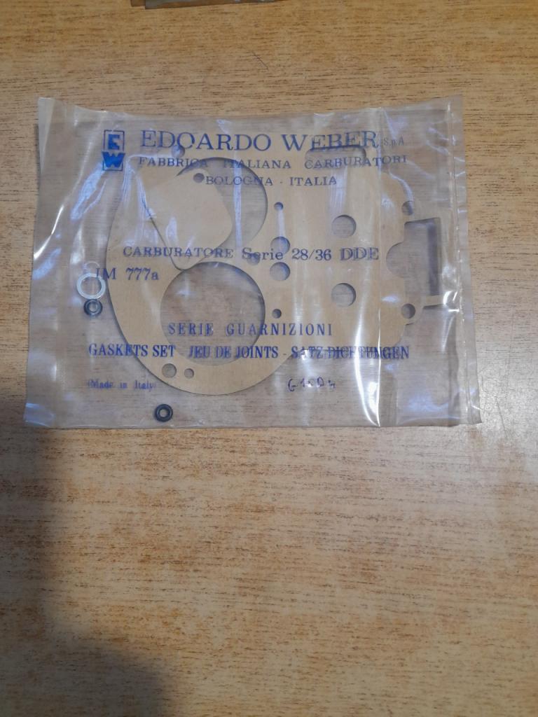 Joint de carburateur Citroën DS weber 28/36 DDE LesAnciennes.com