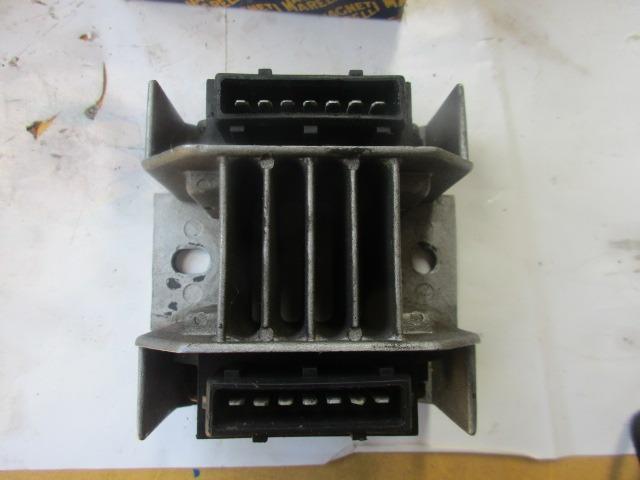 Module d'alimentation pour Ferrari F40 LesAnciennes.com