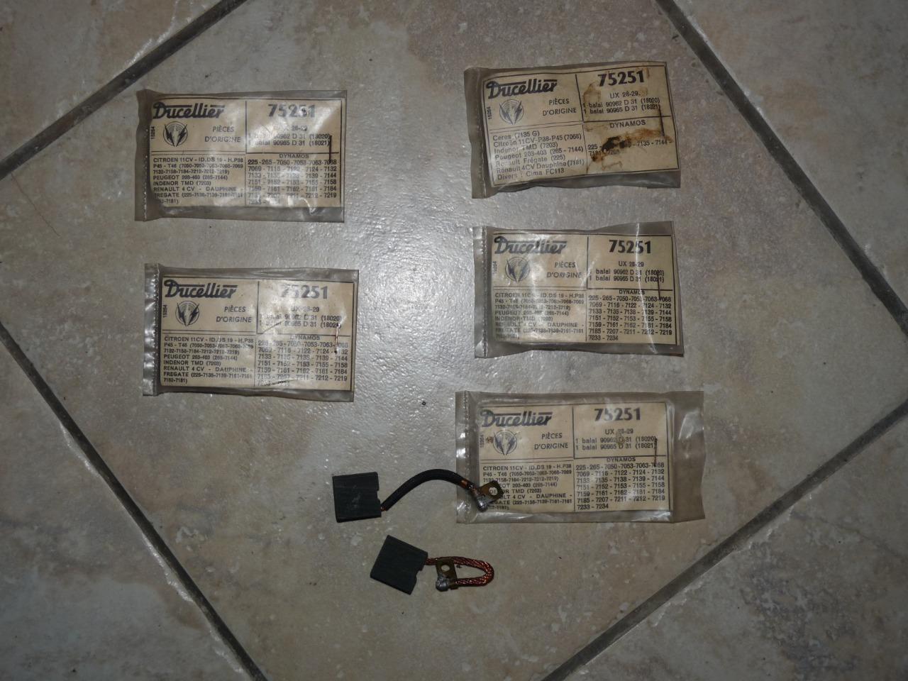 5 Jeux de balais Ducellier pour Citroën ID/DS 19 LesAnciennes.com