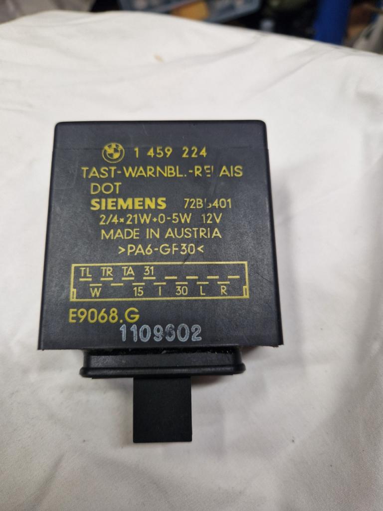 Relais BMW K1 BMW K1, K75, K100, LesAnciennes.com