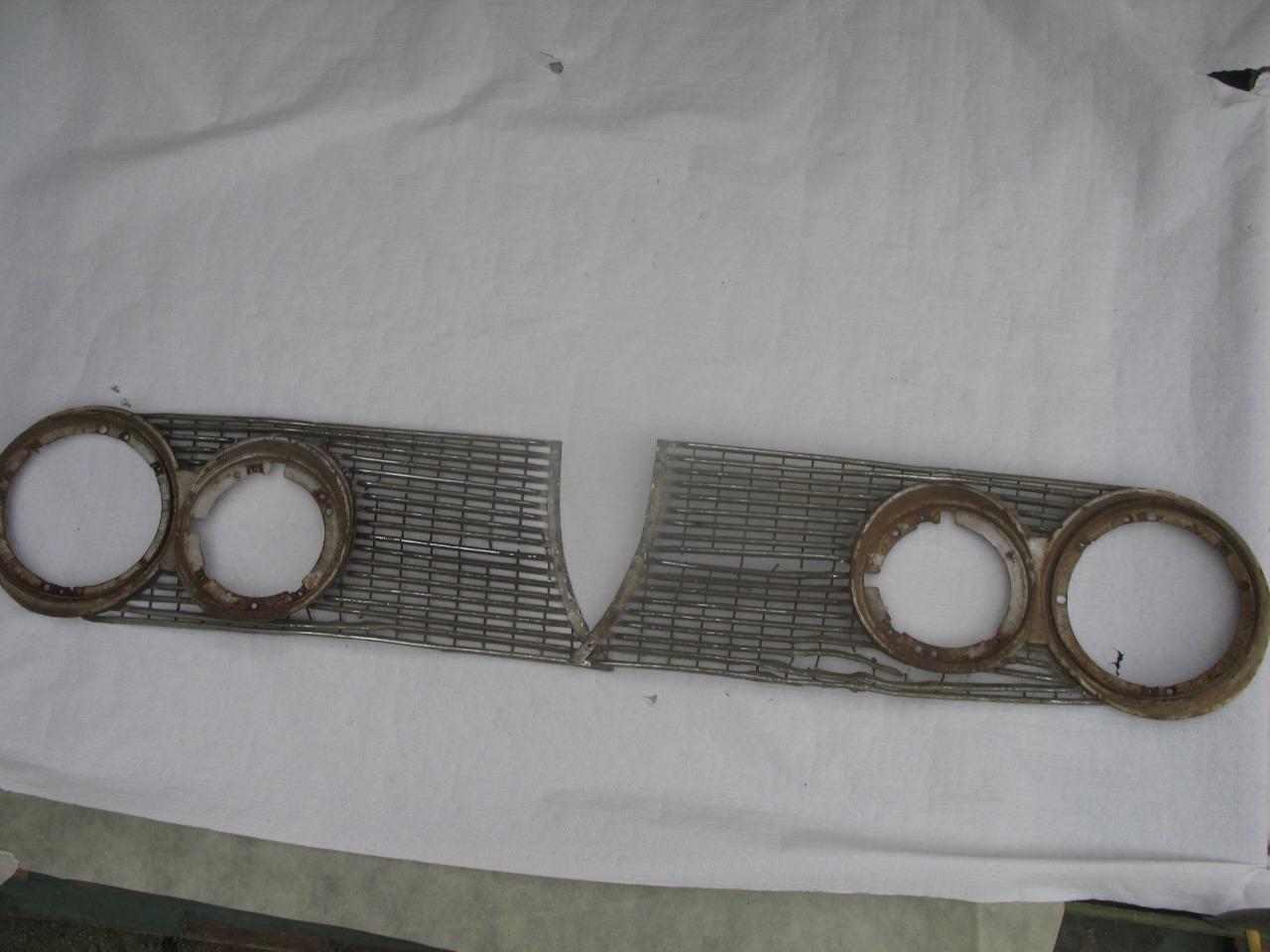 Calandre 2600 Sprint LesAnciennes.com