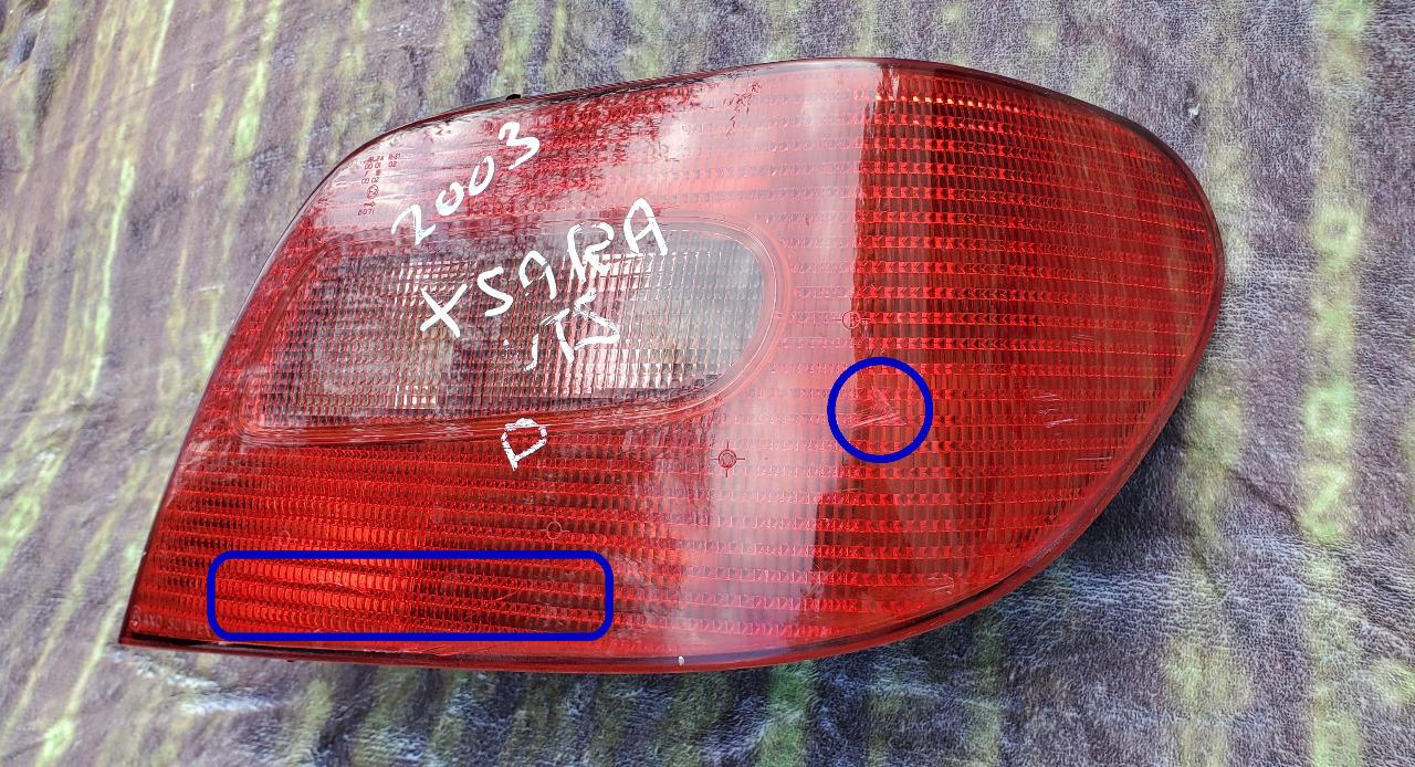 Feu arrière droit CITROEN XSARA en état correct LesAnciennes.com