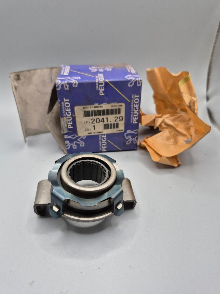 Buté embrayage PEUGEOT 205 309 405 LesAnciennes.com