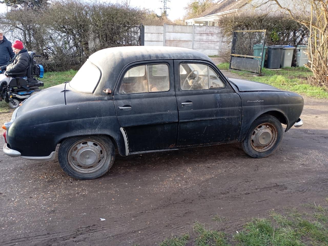 RENAULT Dauphine - 1958 LesAnciennes.com