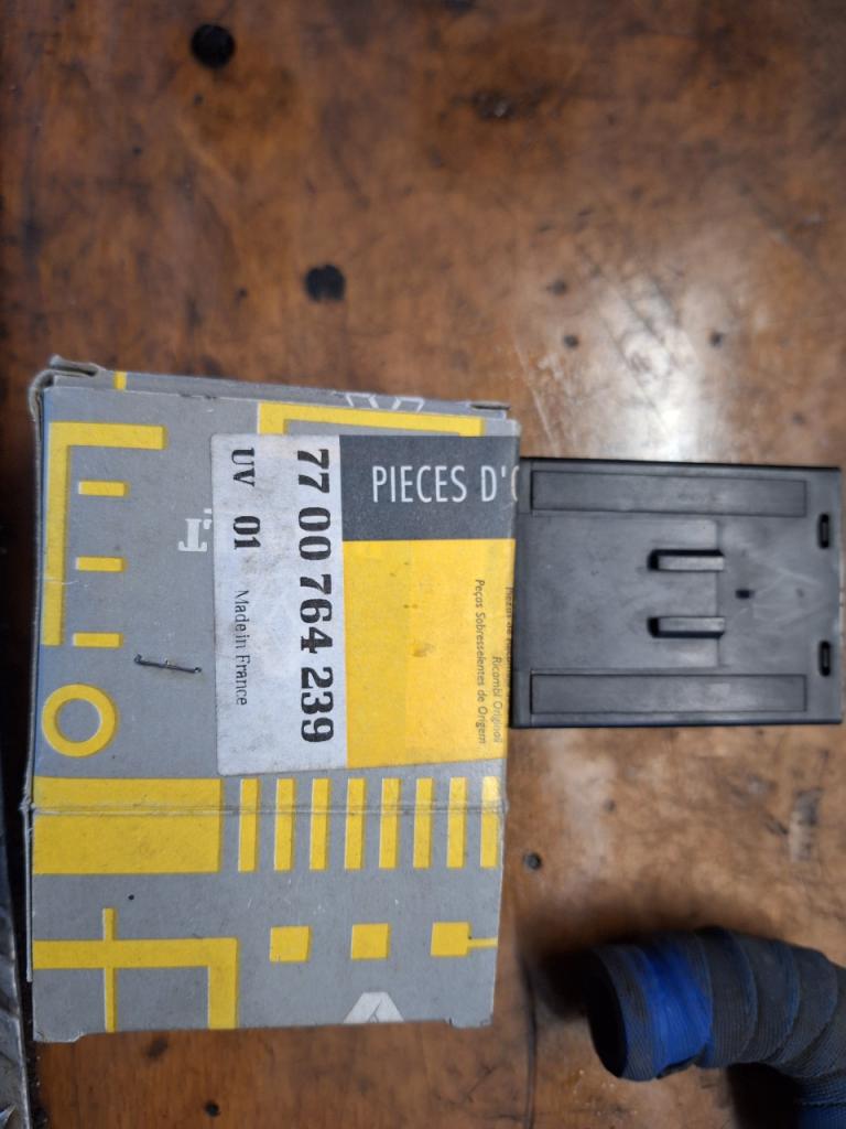 Temporisateur ALPINE RENAULT GTA LesAnciennes.com