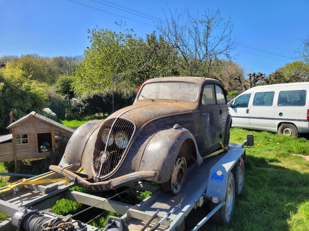 2 PEUGEOT 202 - 1940 LesAnciennes.com