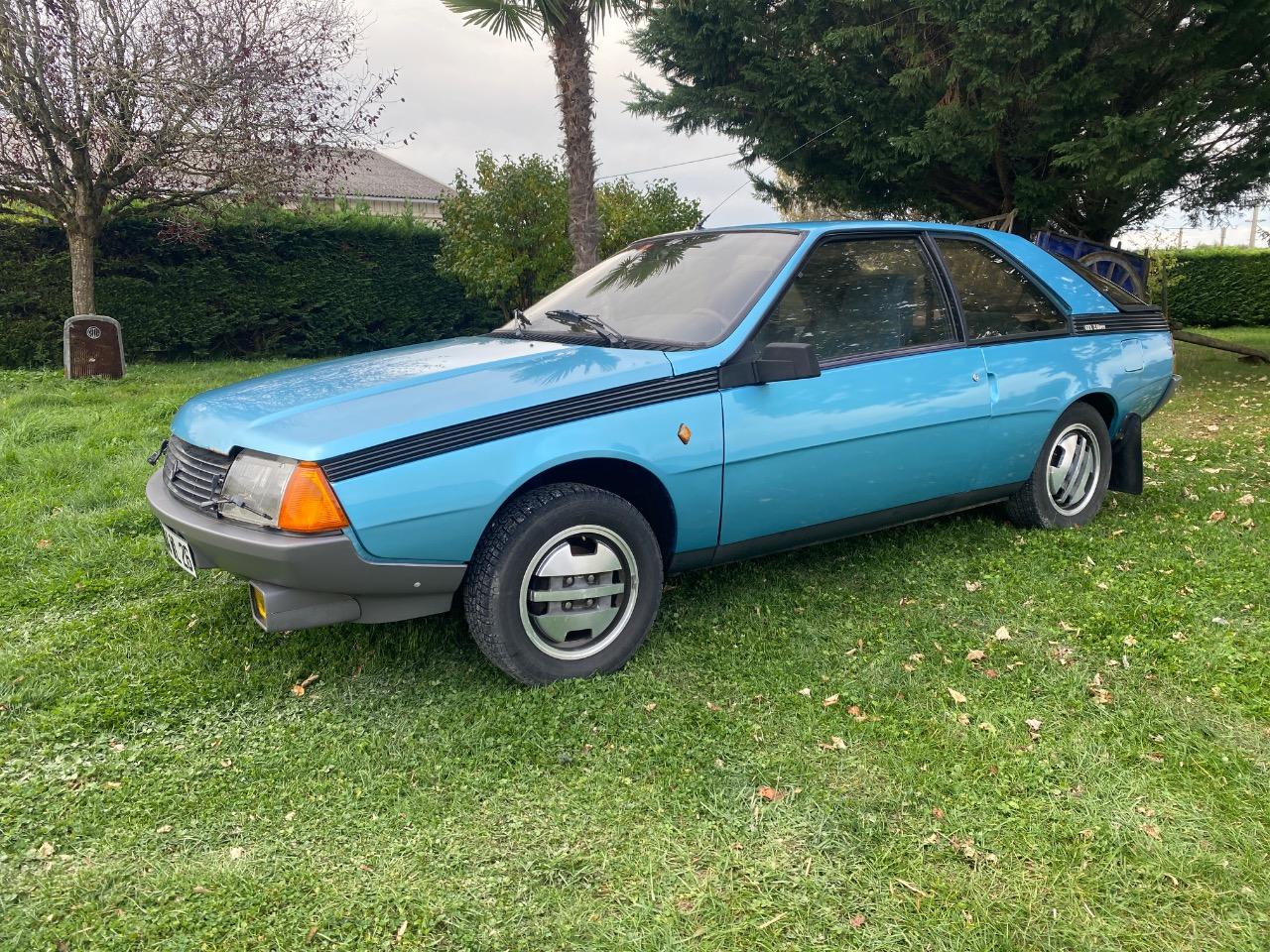 RENAULT Fuego 2.0L GTX - 1981 LesAnciennes.com