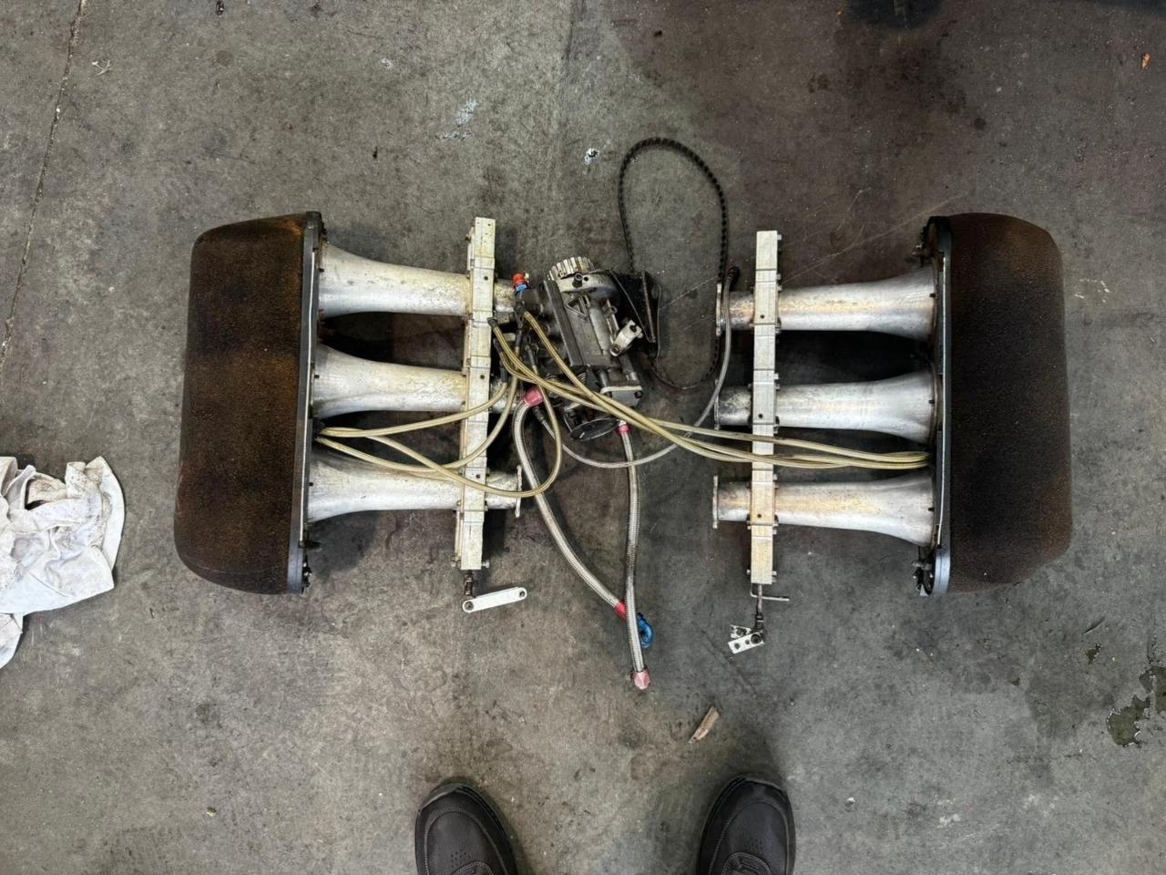 Injection guillotine PORSCHE 911 LesAnciennes.com