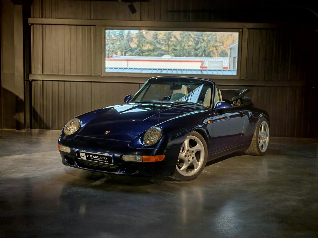 PORSCHE 911 993 Carrera 4 Cab - 1994 LesAnciennes.com