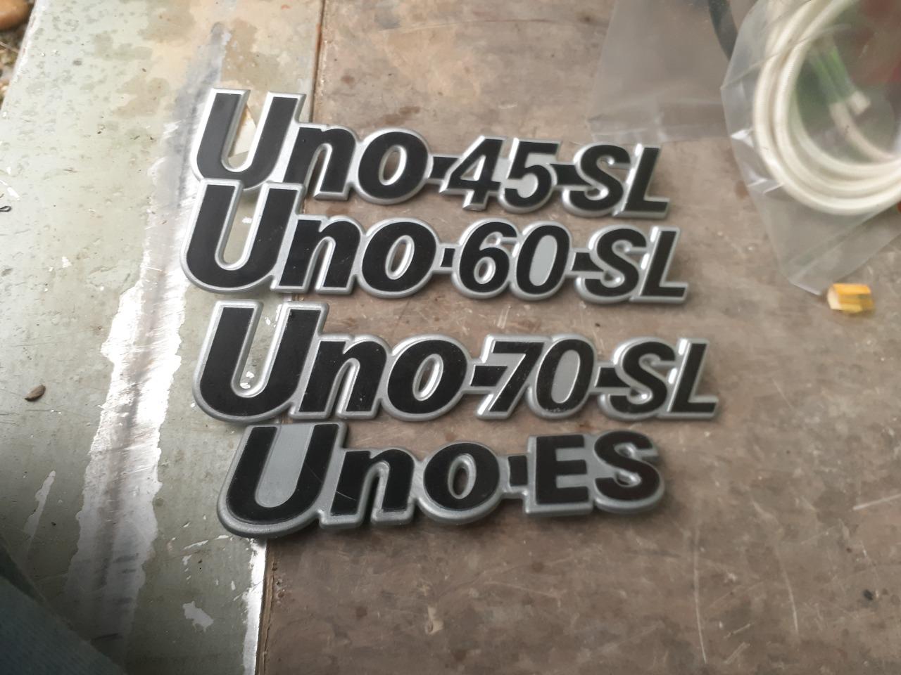 Monogramme FIAT Uno LesAnciennes.com