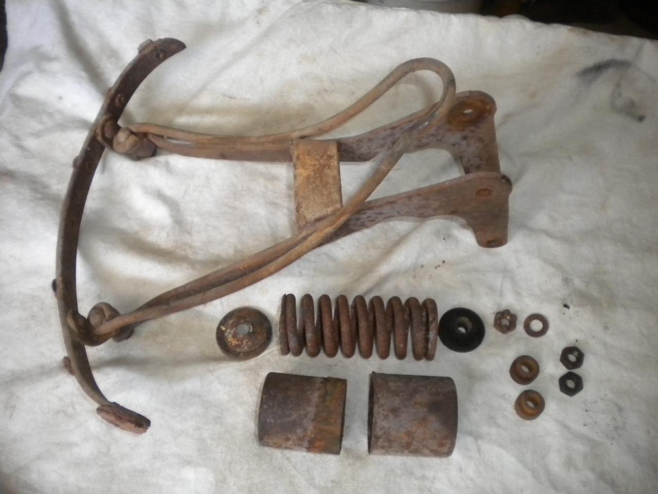 Pièces TERROT armature selle 125 culbuté LesAnciennes.com