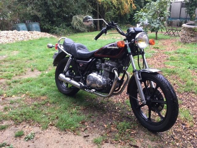 KAWASAKI KZ400H KZ400H - 1981 LesAnciennes.com