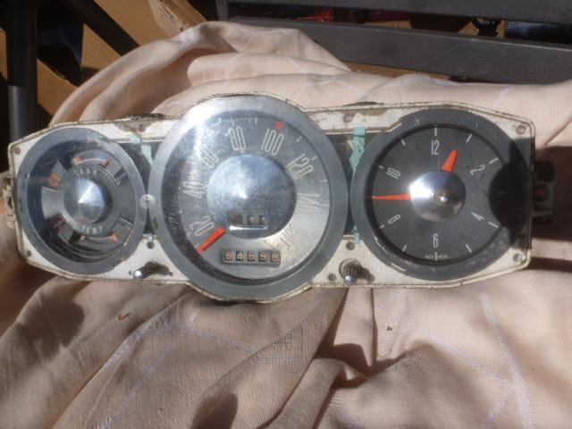 FORD 17 M 20m:instruments :VDO LesAnciennes.com