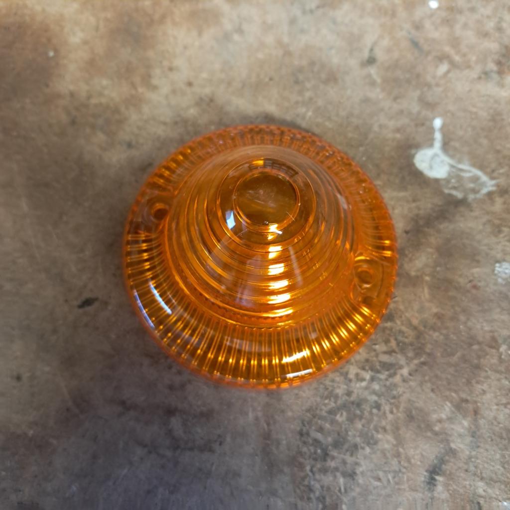Cabochpn clignotant CITROEN 2CV axo 1525 neuf LesAnciennes.com