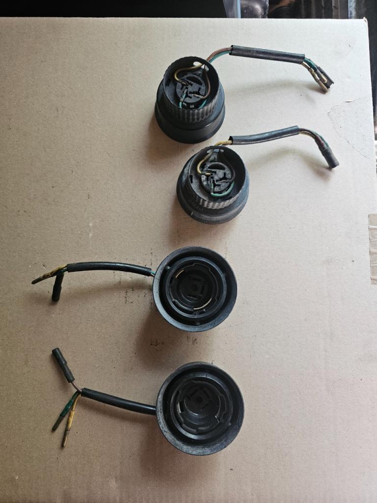 Porte ampoule Cibié CITROEN DS LesAnciennes.com