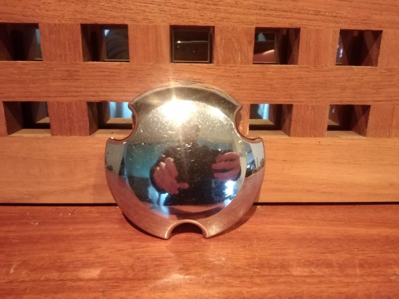 Bouchon de réservoir RENAULT R15 R17 LesAnciennes.com