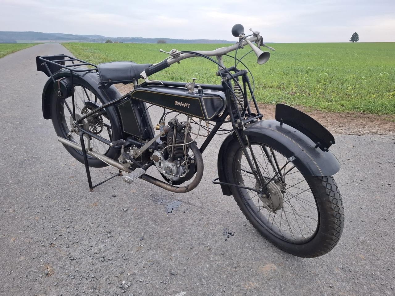 1924 Ravat E.S.S.6 LesAnciennes.com